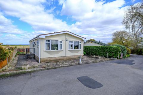 2 bedroom mobile home for sale, Agden Brow, Lymm WA13