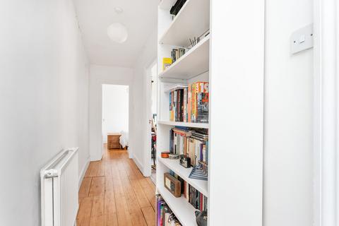 35b Upper Clapton Road, London, E5 8AY