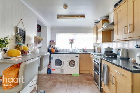 2 bedroom end of terrace house for sale, Ashford Avenue, Hayes