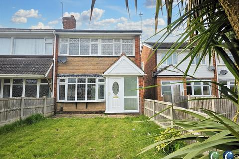 3 bedroom semi-detached house to rent, Daywell Rise, Rugeley, WS15 2RE