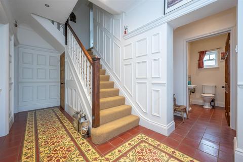 6 bedroom detached house for sale, Maidenhead Road, Stratford-Upon-Avon CV37