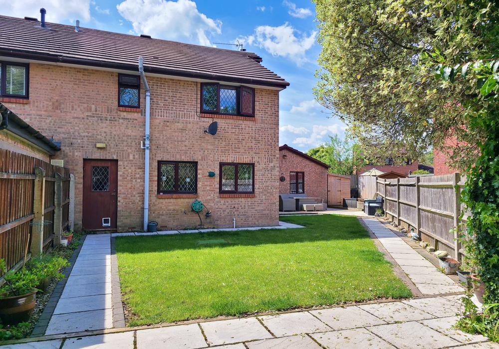 Clydesdale Way, Totton SO40 3 bed semidetached house for sale £400,000