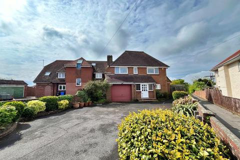 3 bedroom semi-detached house to rent, Poole Park