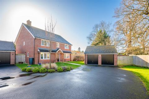 5 bedroom detached house for sale, Bomford Way, Salford Priors WR11