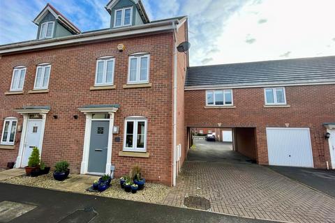 3 bedroom townhouse for sale, Canners Way, Stratford-Upon-Avon CV37