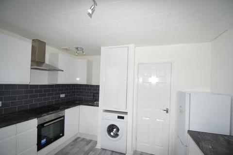 1 bedroom apartment to rent, Holyrood Court, Marlborough Road, WATFORD, WD18