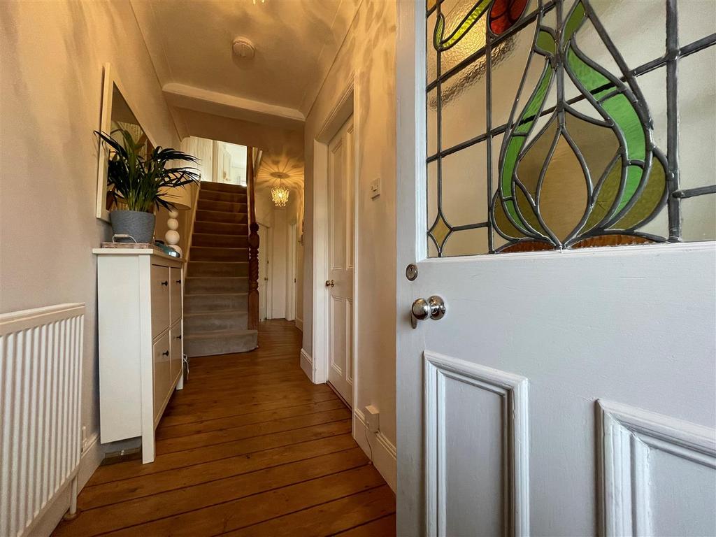 Entrance Hall.jpg