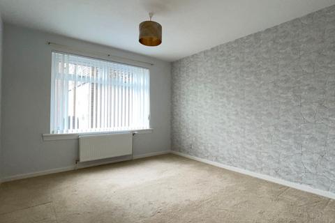 2 bedroom flat to rent, Raploch Street, Larkhall, ML9