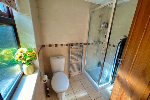 2, Brightmans Cottages Bramingham Road, Luton, LU3 2BY