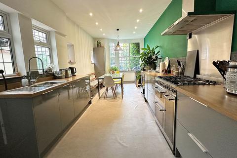 140 Ashburnham Road, Northampton, NN1 4RB