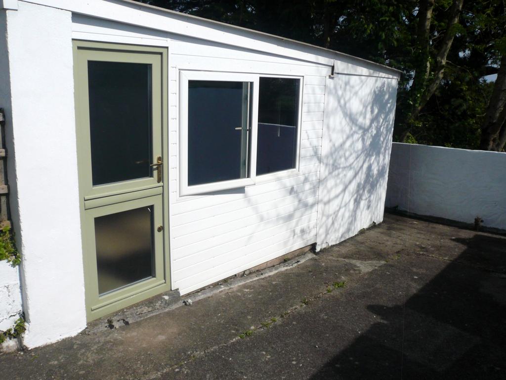 Outbuilding