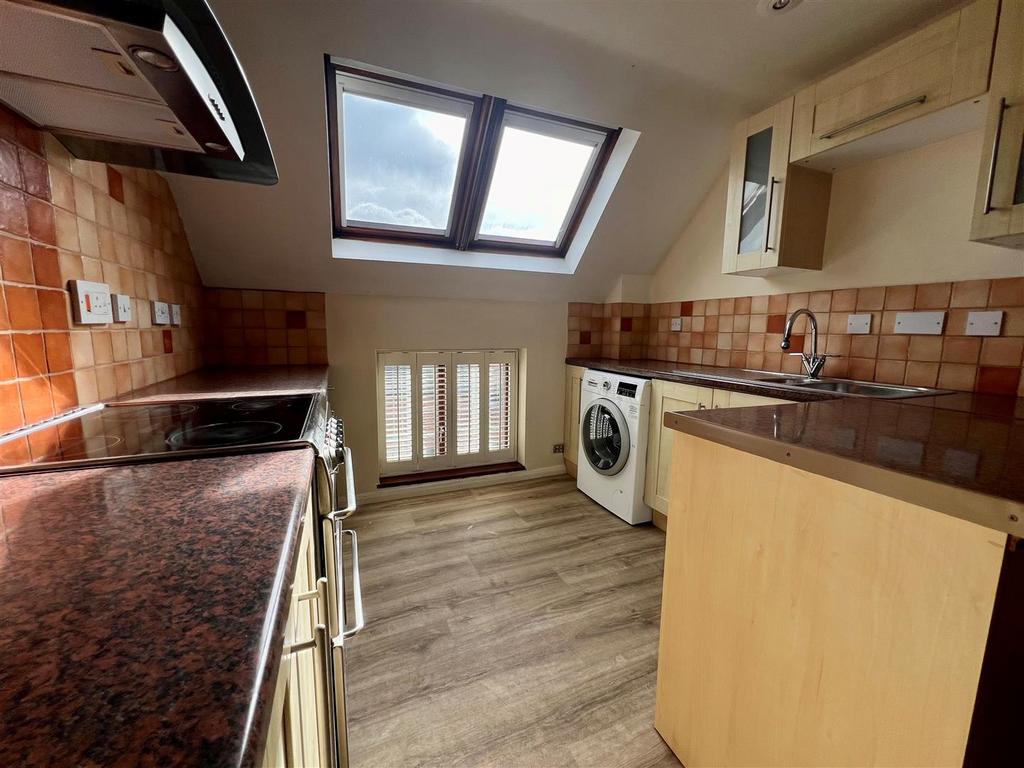 Brewery Street, StratfordUponAvon CV37 2 bed duplex for sale £210,000