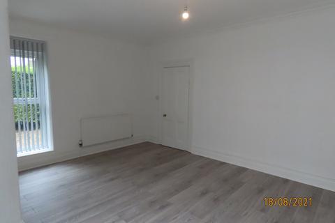 2 bedroom flat to rent, Rock Avenue, Barnstaple, EX32