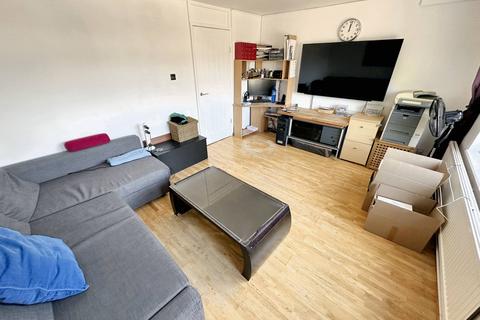 2 bedroom flat for sale, Union Road, Northolt UB5