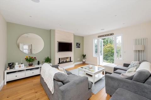 4 bedroom maisonette for sale, The Avenue, Queen's Park, NW6.