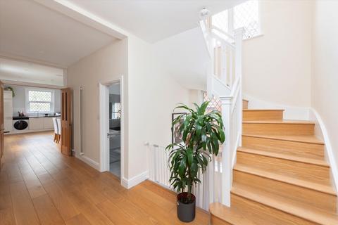 4 bedroom maisonette for sale, The Avenue, Queen's Park, NW6.