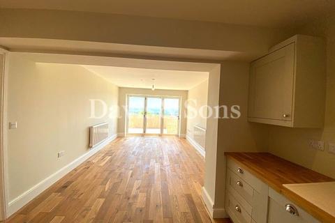 1 bedroom ground floor flat for sale, Clevedon Road, Newport. NP19 8LZ