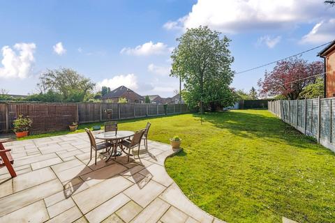 5 bedroom detached house for sale, Hawthorn Road, Cherry Willingham, Lincoln, Lincolnshire, LN3