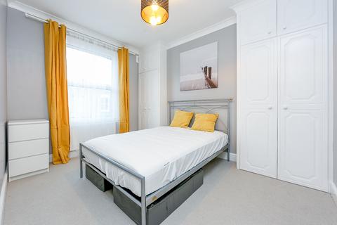 2 bedroom flat for sale, 2 Fielding Street, London SE17