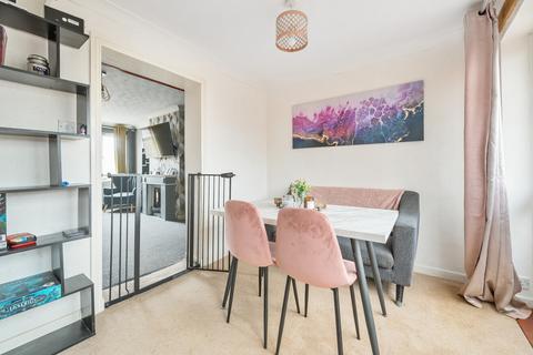 17 Cedar Road, Faringdon, SN7 8AY