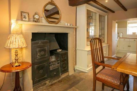 36 Bondgate, Helmsley, York, YO62 5BR
