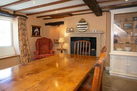 36 Bondgate, Helmsley, York, YO62 5BR