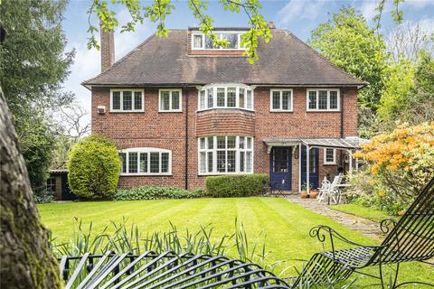 4 bedroom detached house for sale, Wills Grove, London, NW7