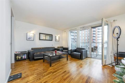2 bedroom property to rent, 1 New Providence Wharf, Fairmont Avenue, London, E14
