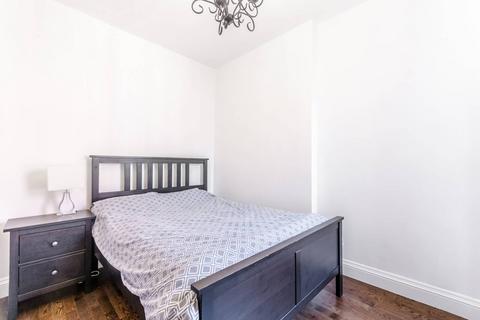1 bedroom flat to rent, Clerkenwell Road, Clerkenwell, London, EC1R