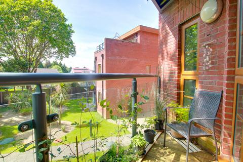 Flat 6, Arena Botley Road, West End, Southampton, SO30 3HG