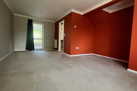 3 bedroom semi-detached house to rent, Badbury Drive, Blandford, Doset, DT11