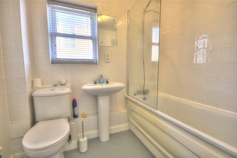 1 bedroom apartment to rent, Lower South Street, Godalming, Surrey, GU7