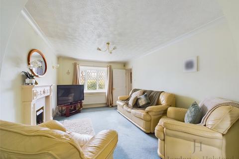 4 bedroom semi-detached house for sale, Winsford, Cheshire CW7