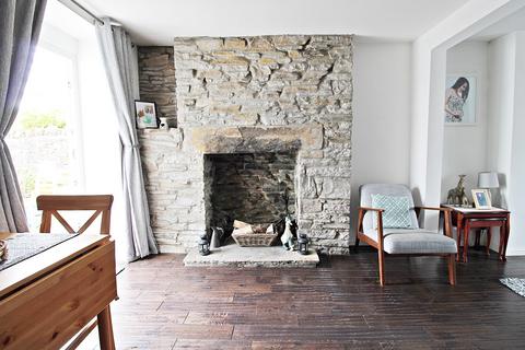 31 Cardiff Road, Llantrisant, Pontyclun, CF72 8DG