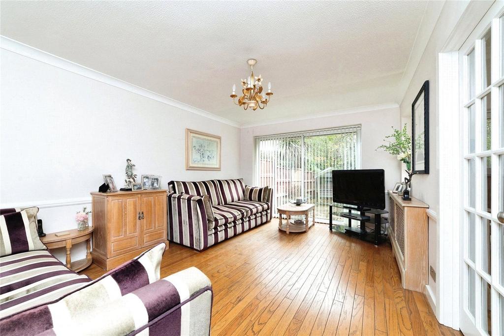 Heather Drive, Enfield, Middlesex, EN2 4 bed semidetached house for