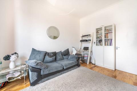 3 bedroom flat to rent, Shrewsbury Road, Forest Gate, London, E7