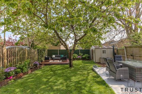 9 Back Knowl Road, Mirfield, WF14 9SA