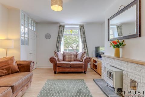 9 Back Knowl Road, Mirfield, WF14 9SA