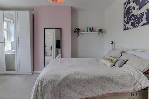 9 Back Knowl Road, Mirfield, WF14 9SA