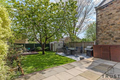 9 Back Knowl Road, Mirfield, WF14 9SA