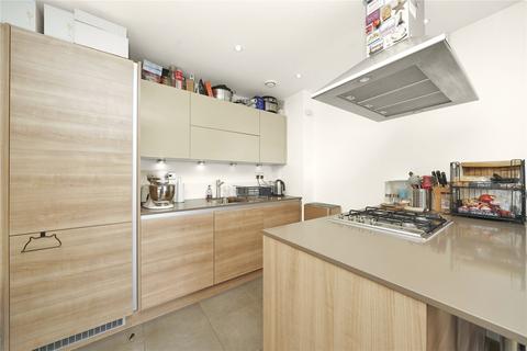 1 bedroom apartment to rent, Warwick Apartments, 132 Cable Street, London, E1