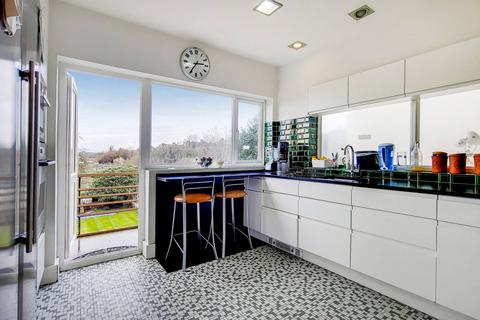 4 bedroom detached house for sale, Belle Vue Road, Walthamstow, London, E17