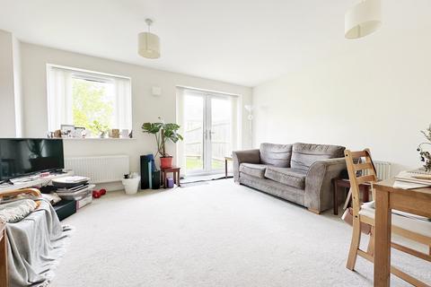 3 bedroom terraced house to rent, Cranesbill Close, Orchard Park, Cambridge, CB4