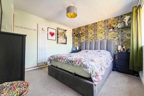 37 Larch Way, Patchway, Bristol, BS34 5DW