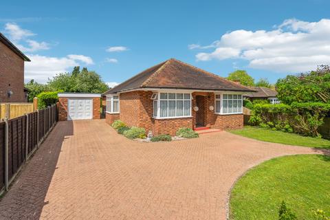 3 bedroom detached bungalow for sale, Camley Gardens, Maidenhead