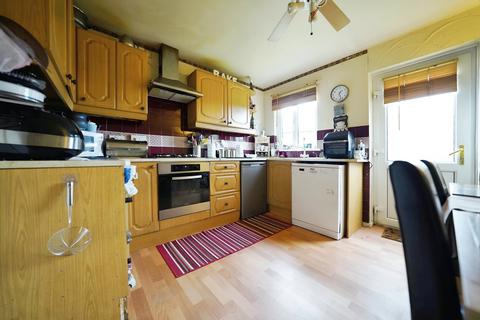 3 bedroom end of terrace house for sale, Leicester LE5
