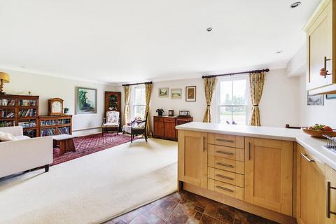 2 bedroom apartment for sale, Chesterton Lane, Cirencester, Gloucestershire, GL7