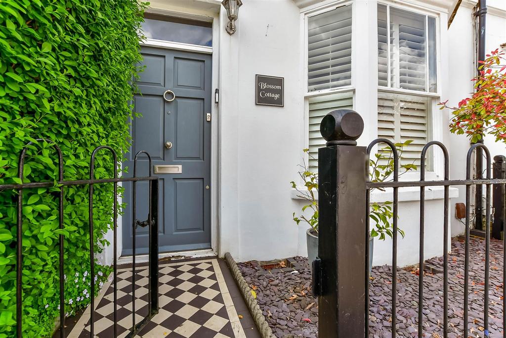 External Lifestyle Photograph