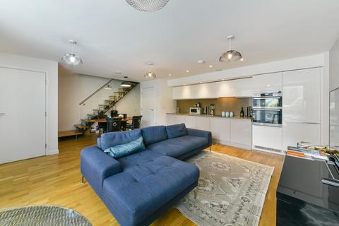 31 Baltic Avenue, Brentford, TW8 0LL