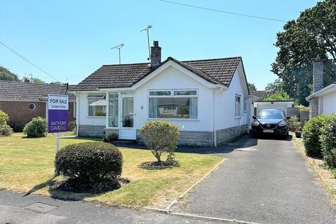 2 bedroom detached bungalow for sale, Fairview Drive, Broadstone, BH18